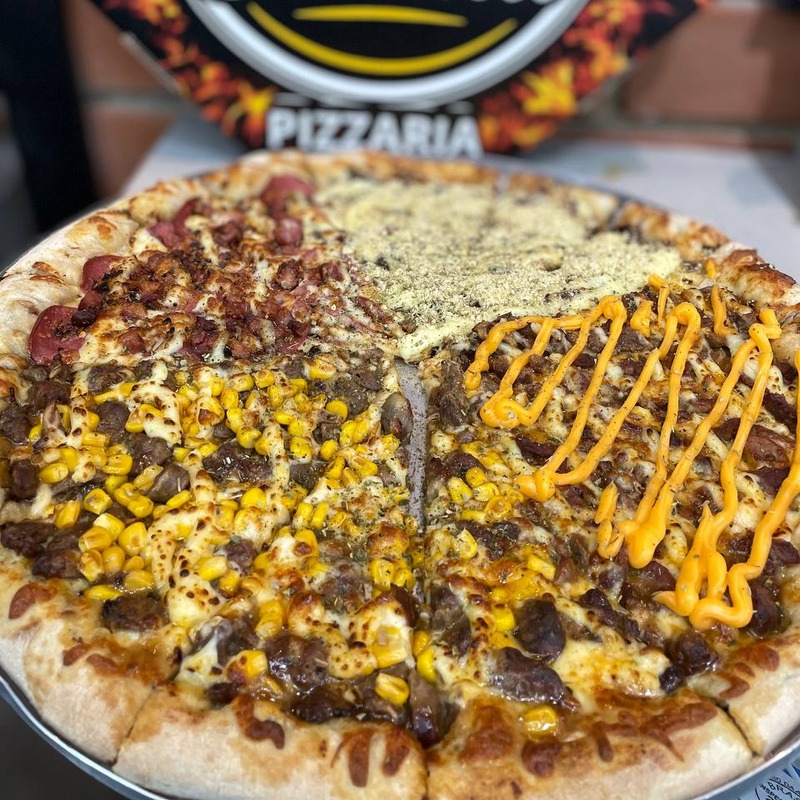 Pizza Brasa Crioula bem recheada